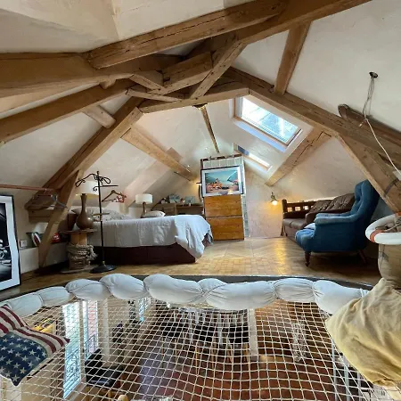 La Petite Sirene Apartment